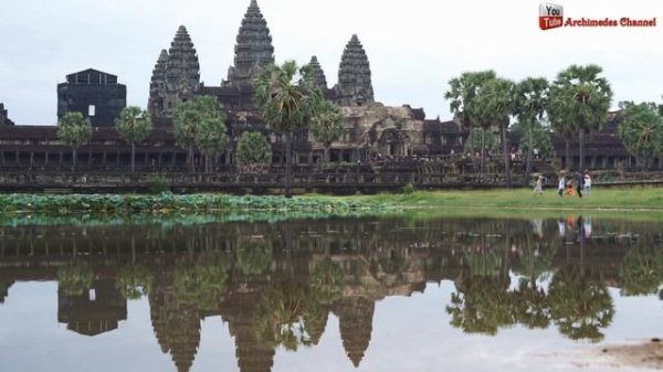 angkor wat temple អង្គរវត្ត or Capital Temple Cambodia the largest religious monument in the world