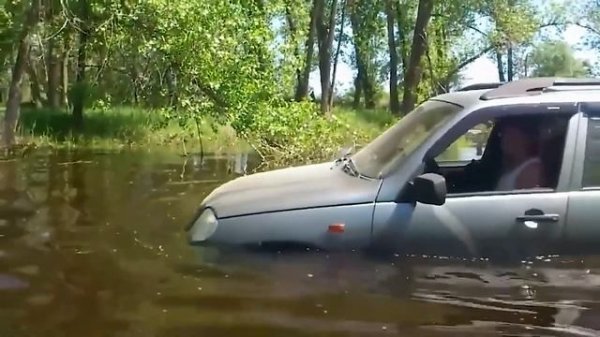 Chevrolet машина класс