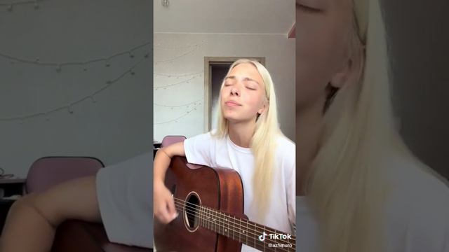 Девочка очень классно поёт смотреть онлайн