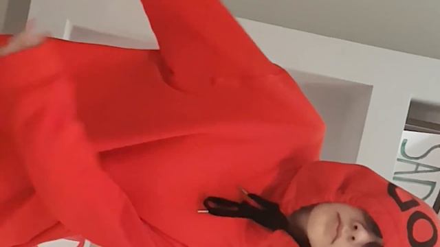 отправь это видео тому, кому грустно смотреть онлайн