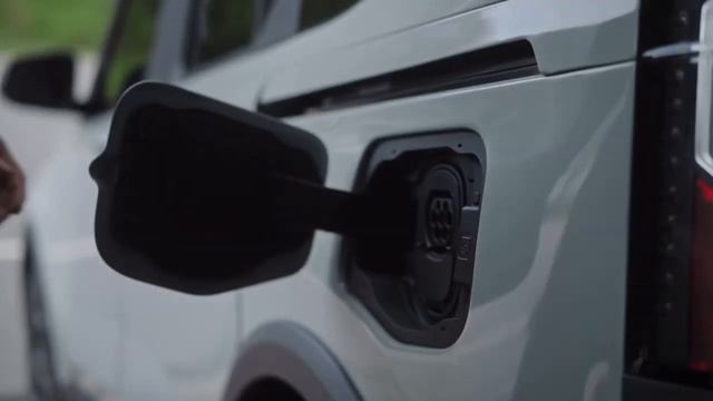 Yeni Ford Tourneo Courier Tanıtıldı смотреть онлайн