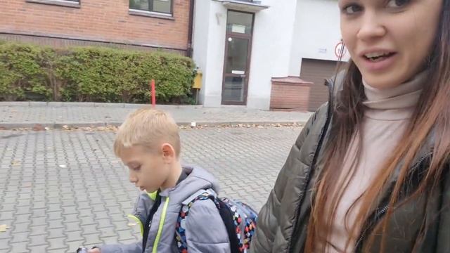 Идём в школу. Сколько мы платим за питание в школе #жизньвпольше смотреть онлайн