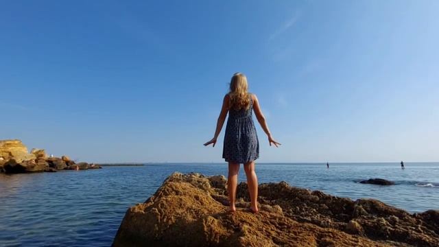 " Твоя любовь " - стихотворение Николая Наумова смотреть онлайн