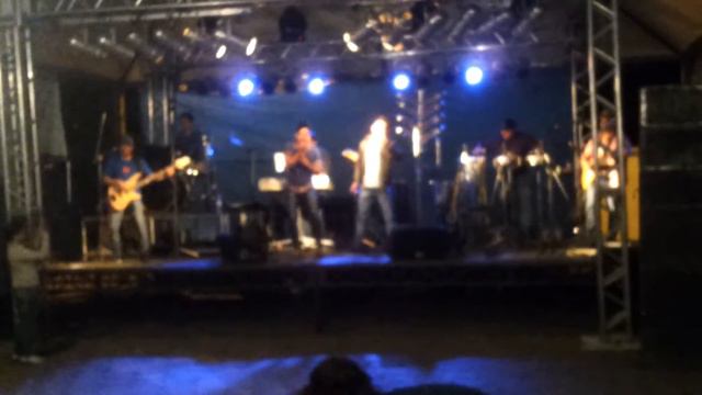 Adrian e Eduardo - Sinal disfarçado (cover: Zé Ricardo e Thiago) 10/08/2013 смотреть онлайн