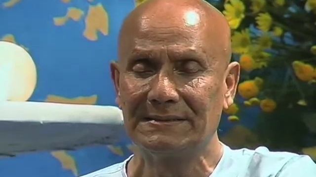 Шри Чинмой поёт смотреть онлайн