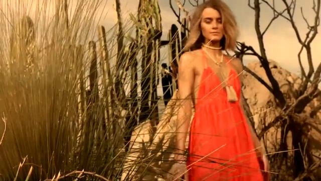 BCBGMAXAZRIA SUMMER 2015 COLLECTION смотреть онлайн