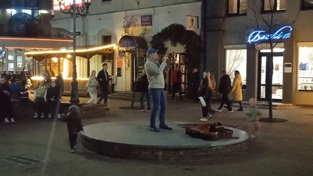 23.03.2023 Brest Belarus... Когда стемнело... Walks with Victoria ПОДПИСЫВАЙТЕСЬ НА МОЙ ЮТУБ КАНАЛ смотреть онлайн