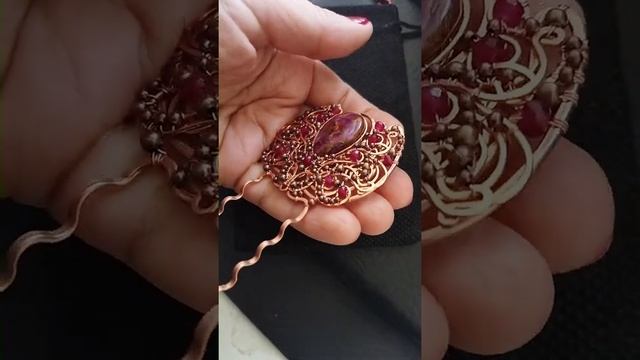 Шпилька для волос с камнем варисцит "Domina" медная. смотреть онлайн