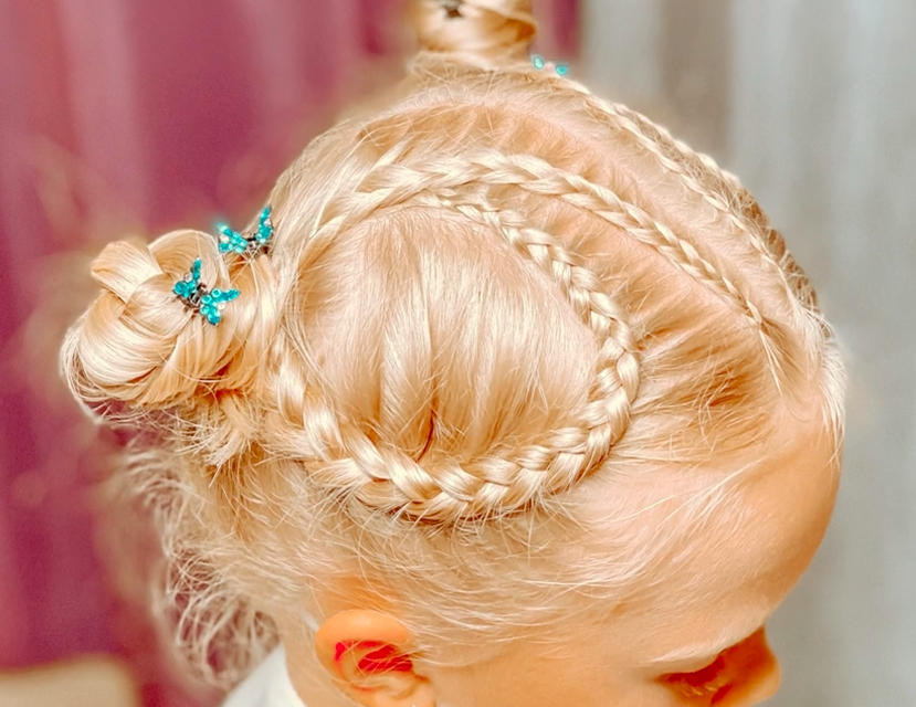 Детская прическа |Рожки на длинные волосы | Косички для детей смотреть онлайн