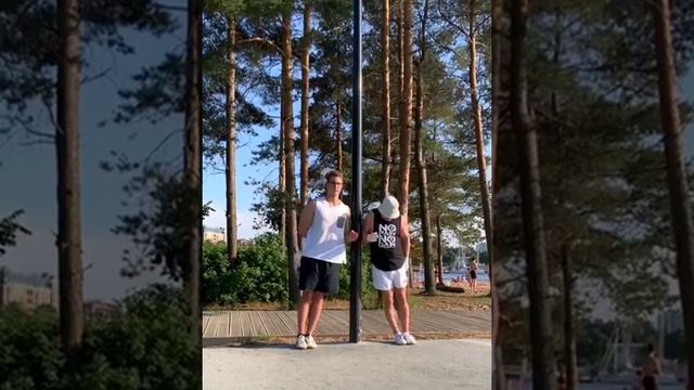 Комплекс упражнений :дельты, трицепс.Рекомендую как подготовку к тренировке. смотреть онлайн