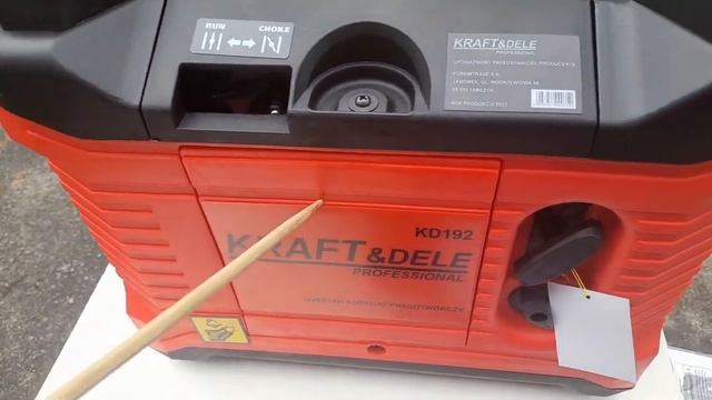 Недорогие Инверторные генераторы на 1кВт - Kraft&Dele KD 192 против RATO R700i смотреть онлайн