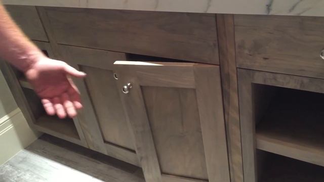 Stunning Easy to Achieve #Driftwood #Gray Maple #Cabinets смотреть онлайн