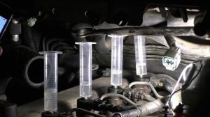 Starex D4CB 2.5 2006 г.  Проверка форсунок на слив в обратку