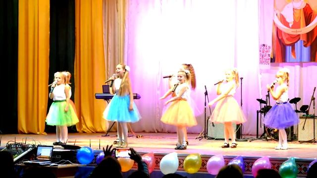 Арт-студия АтриА - Детство (День села 2019) смотреть онлайн