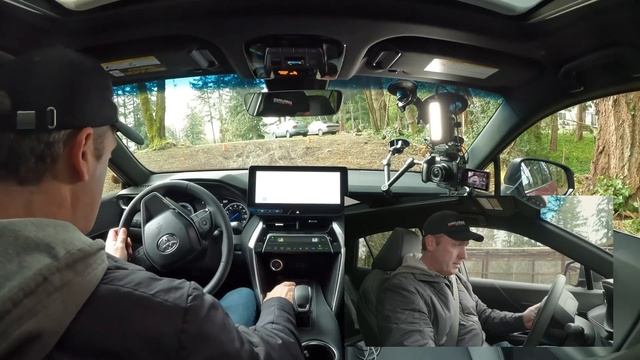 2023 Toyota Venza AWD Review and Off-Road Test смотреть онлайн