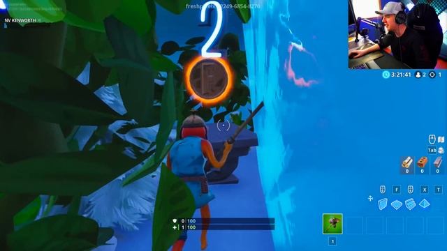 ICE MOUNTAIN COIN CHALLENGE PARKOUR MAP! (Fortnite Creative Mode) смотреть онлайн