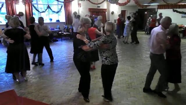Georgella Blues sequence dance at 2014 Xmas party смотреть онлайн