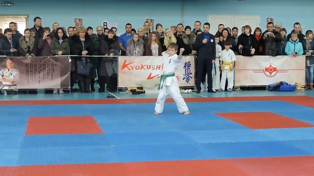 Ката СУШИХО. КИОКУШИН КАРАТЕ. смотреть онлайн