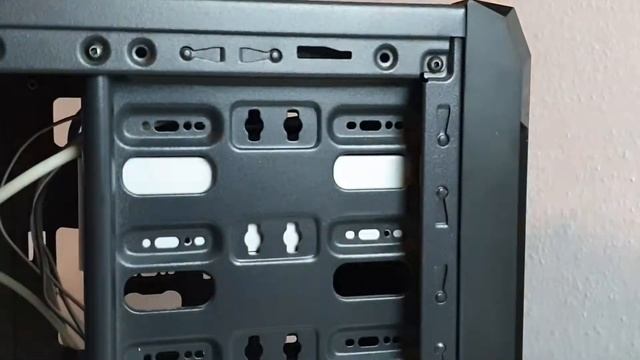 Gaming PC For Under $230/€200 - RX 580, Intel Core i5, SSD+HDD смотреть онлайн