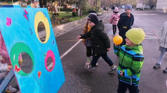 День смеха смотреть онлайн