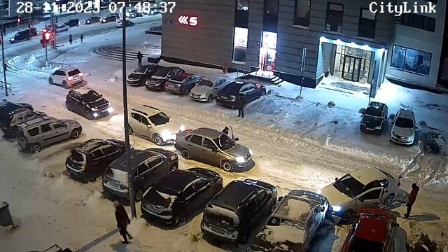 Вытолкнули машину смотреть онлайн