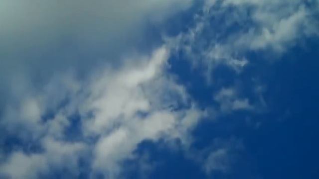 НЕБО...ОБЛАКА...МАЛЕЧ...МАЙ....wmv смотреть онлайн