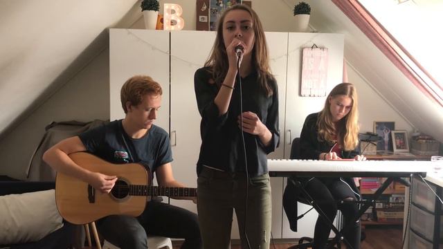 Zombie - The Cranberries (Britney de Looff) смотреть онлайн