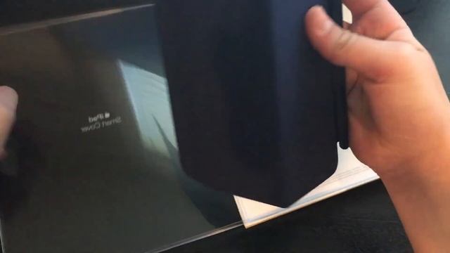 iPad (6th/5th gen) smart cover (Midnight Blue) unboxing. смотреть онлайн
