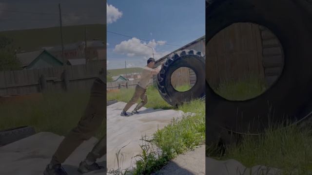 Перевороты покрышки от К-700 смотреть онлайн