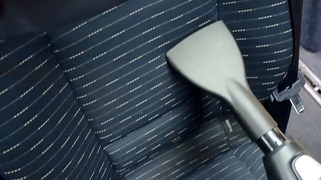 Odkurzanie foteli samochodowych odkurzaczem Bosch Unlimited 8 ProAnimal смотреть онлайн