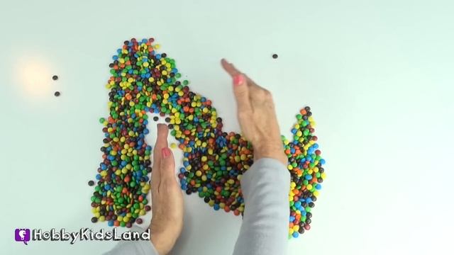 M+M Candy ABC's + Learning Fun! Alphabet by HobbyKidsLand смотреть онлайн