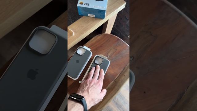 Полное слияние с iPhone: Откройте магию Silicone Case для iPhone 15 Pro Max с MagSafe смотреть онлайн
