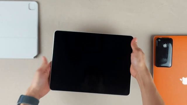 Unboxing | M1 iPad Pro 12.9-inch + First Impressions + Setup смотреть онлайн