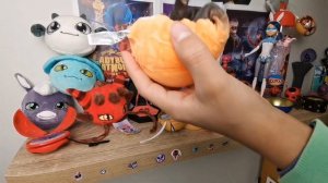 Miraculous TOYS unboxing | MIRABALLS Surprise Kwami Squishy + Zag store Cat Noir Notebook & Mug
