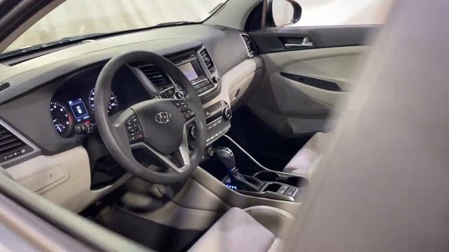 2017 Hyundai Tucson SE 2 Keys Navigation Back-up Camera AWD | #Carvision смотреть онлайн