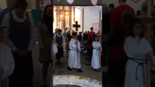 Altar serving смотреть онлайн