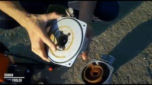 КАК СНЯТЬ КРЫЛЬЧАТКУ С ДВУХТАКТНОЙ МОТОПОМПЫ.  РАЗБОР МОТОПОМПЫ.