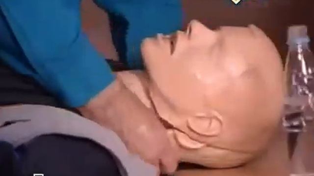Аптечка Вывих смотреть онлайн