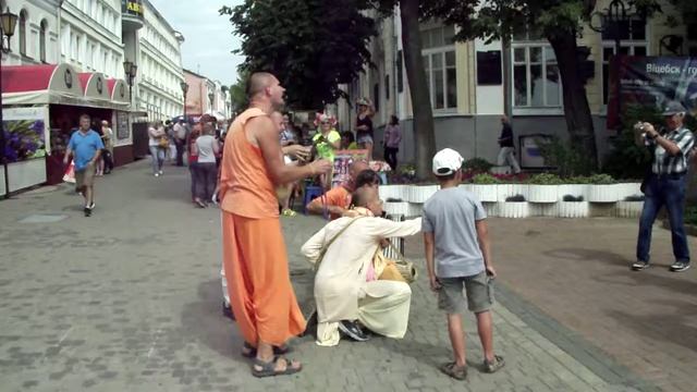 УДАВ танцует на Харинаме 15.07.2016г Часть 7 смотреть онлайн