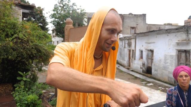 ? КАК ПОПАСТЬ ВО ВРИНДАВАН. ГОПИШВАРА МАХАДЕВ смотреть онлайн