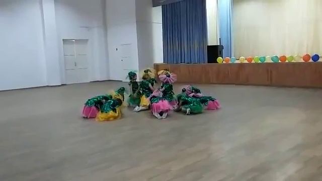 Сезим, танец цветов, Шымкент, апрель 87 школа смотреть онлайн