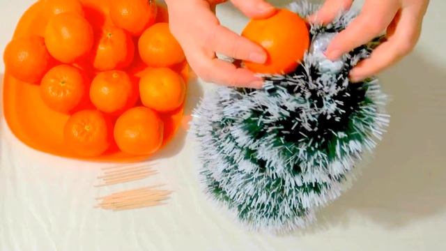 ??Мандариновая Ёлка * Декор * Фрукты на Новогодний Стол смотреть онлайн