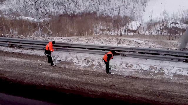 Работы по снегоочистке федеральной трассы «Морпорт-Аэропорт» А 401. смотреть онлайн