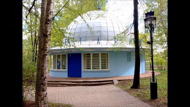 Екатерининский парк в Москве, весна 2023 г смотреть онлайн