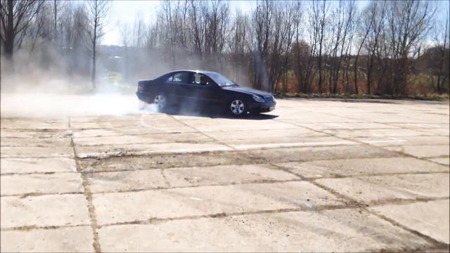 Mercedes S450 W220 Drift смотреть онлайн