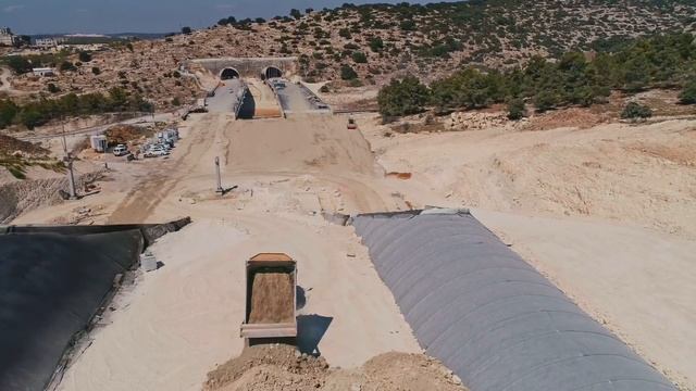 Why Does Road Construction Take So Long? смотреть онлайн