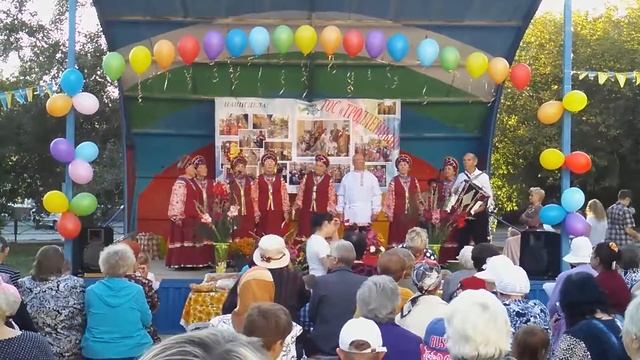 "Я за Реченьку Гляжу" ансамбль "Березка" смотреть онлайн