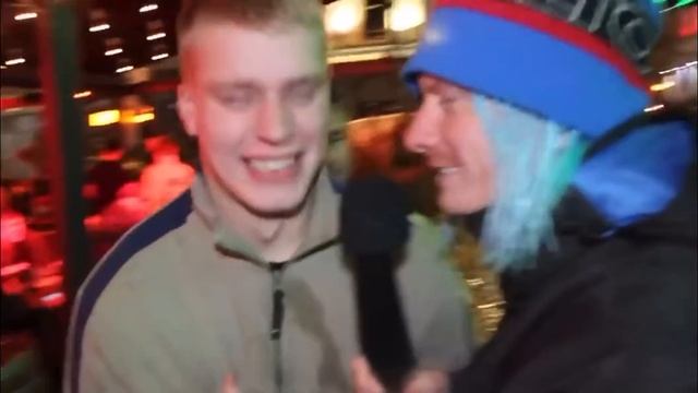 Тупой англичанин. Борис Джонсон в молодости смотреть онлайн