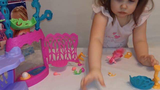 MY LITTLE PONY! ВИДЕО ДЛЯ ДЕТЕЙ! Игрушка для девочек! Подводный замок пони ПИНКИ ПАЙ смотреть онлайн