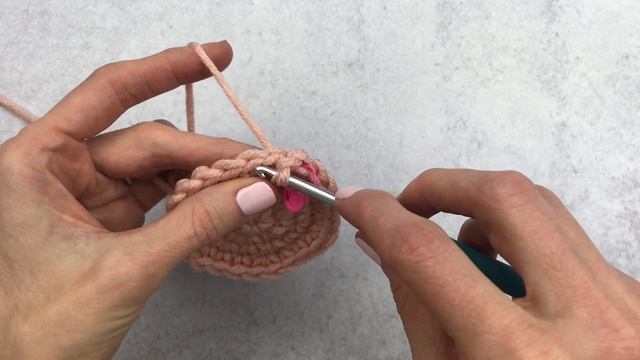 Amigurumi Crochet Basics | How To Make A Slip Stitch In The Round | Yarn Society смотреть онлайн